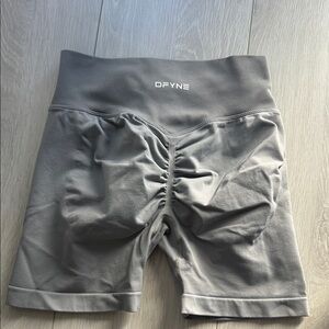 DFYNE dynamic shorts